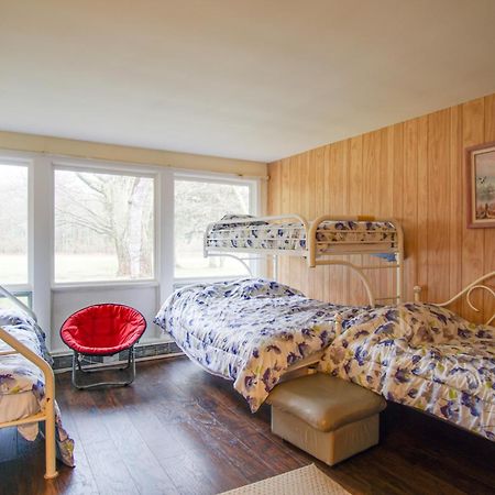 South Haven Home About 1 Mi To Lake Michigan! Екстериор снимка