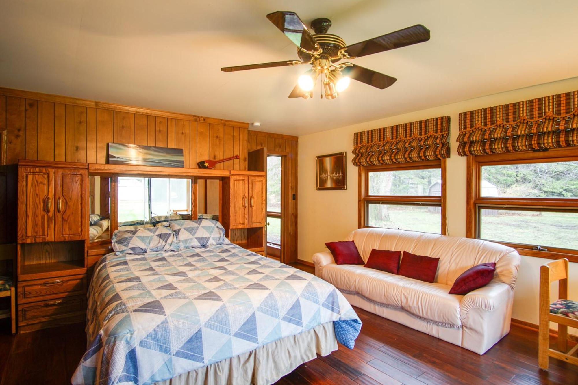 South Haven Home About 1 Mi To Lake Michigan! Екстериор снимка